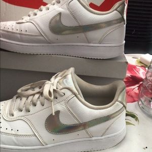 Nike court vision lo woman’s casual shoes cw5596-100 white size 10